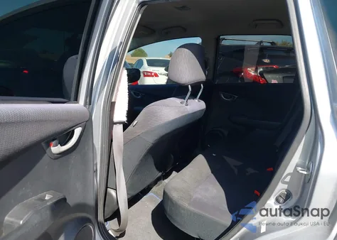 2013 Honda Fit Sport z USA, uszkodzony, nr VIN JHMGE8H52DC044339